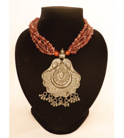 Silver Stone Nacklace ( Note:- Packing & Shipping Charges will be Extra as per actual.)