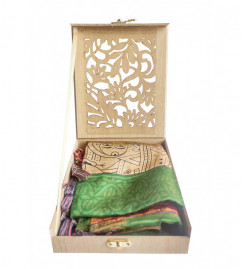 Silk Stole – Pochampally Patchwork (With Wooden Gift Box With Assorted Colours & Design)