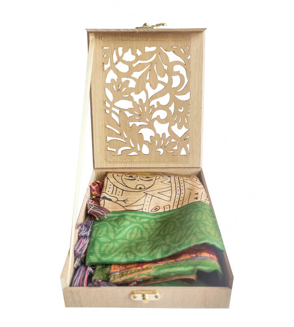Silk Stole – Pochampally Patchwork (With Wooden Gift Box With Assorted Colours & Design)