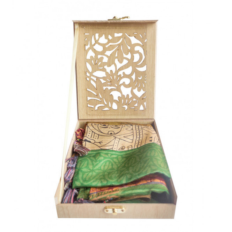 Silk Stole – Pochampally Patchwork (With Wooden Gift Box With Assorted Colours & Design)