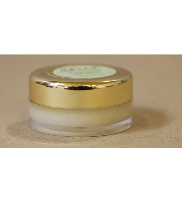 Peppermint Lip Balm ( Made With Organic Bees Wax )