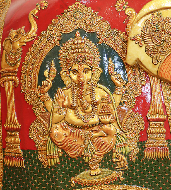 Elephant Statue With Gold Painted ( Note:- Packing & Shipping Charges will be Extra as per actual.)