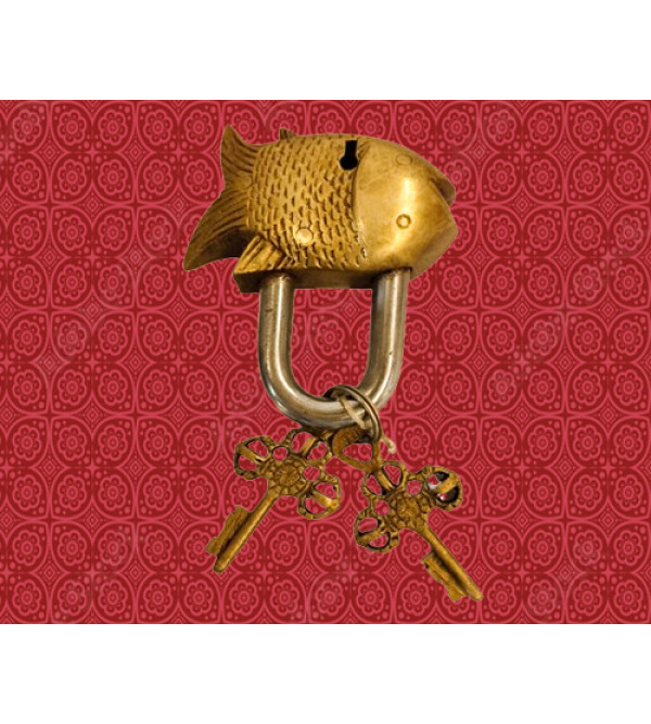 Cottage Brass Lock Fish Small