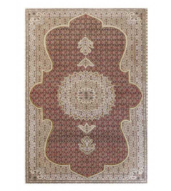 Bhadohi  Woolen Hand Knotted carpet Size 9.10 ft x6.6 ft