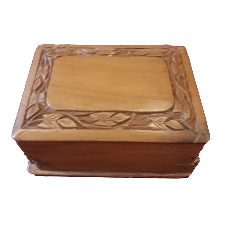 BOX WALNUT 6X4  INCH