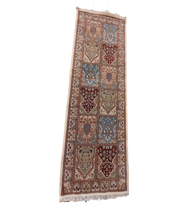 Jaipur  Woolen Hand Knotted carpet Size 2.1 ft x2.8 ft
