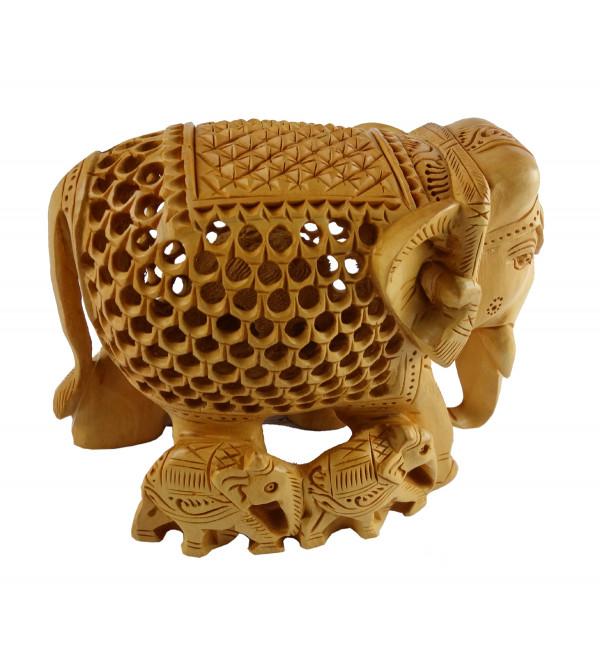 HANDICRAFT ELEPHANT UNDERCUT WITH BABY KADAM WOOD 4 INCH