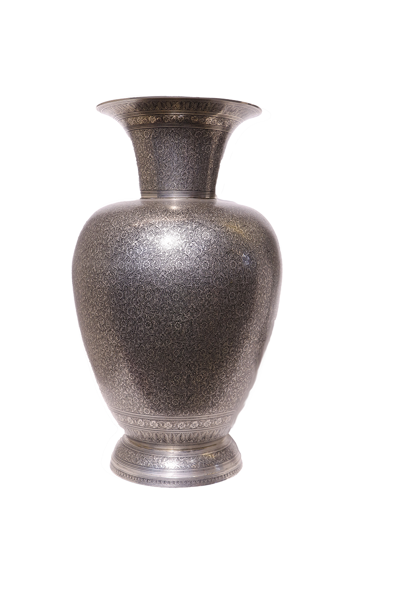 Handicraft Brass Flower Vase Maori Fine Work 18 Inch 