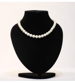 Round White Pearls Necklace
