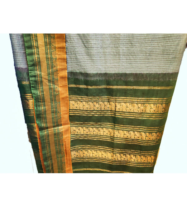 Gadwal Silk Hand Woven Saree Without Blouse