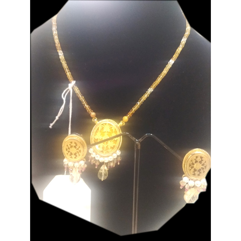 THEWA NECKLACE SET